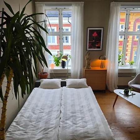 Apartman Feel At In Balcony And Views *